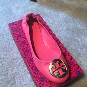Tory burch pink flats size 8
